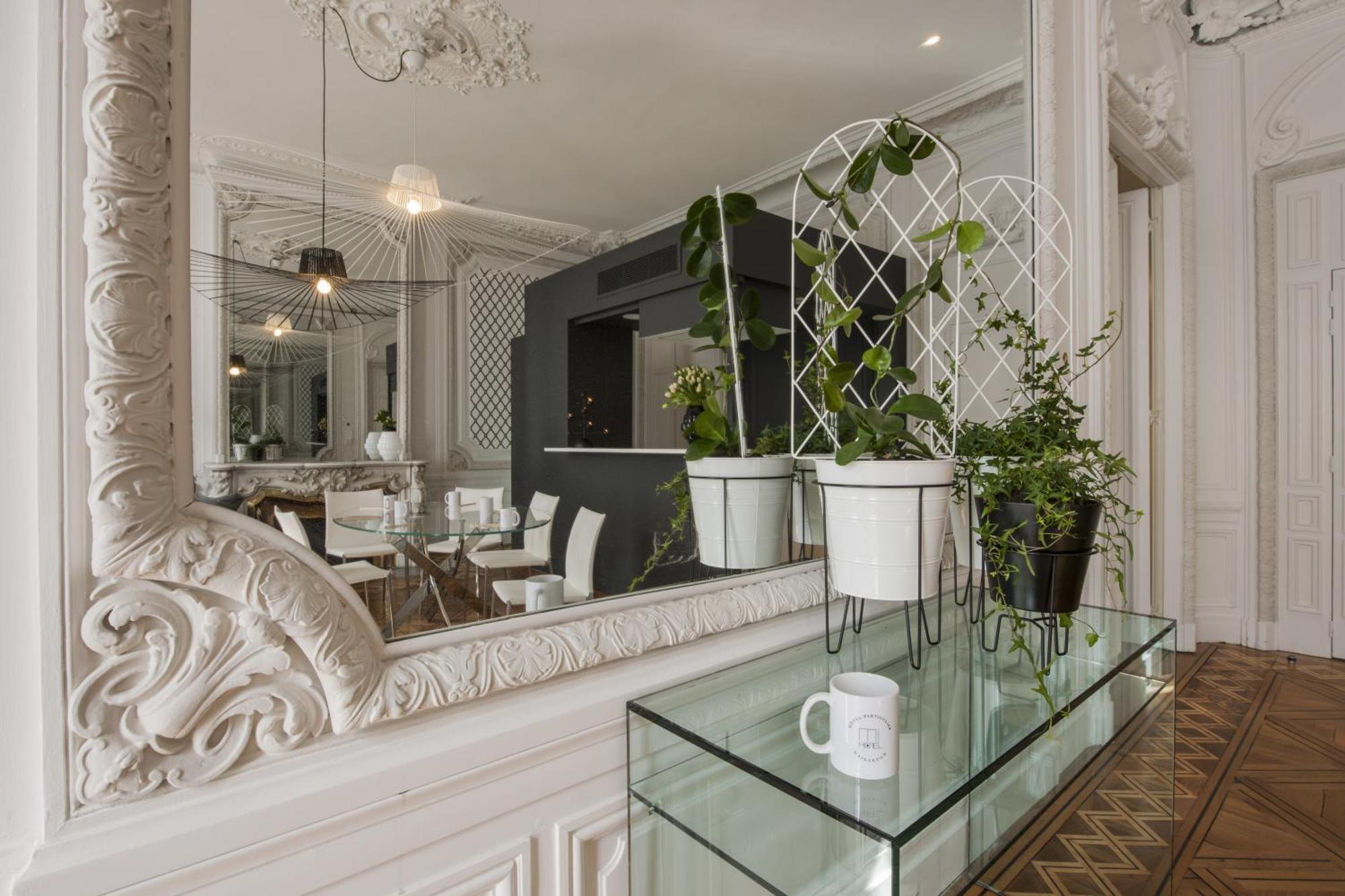 Mihotel Gailleton Lyon Room photo